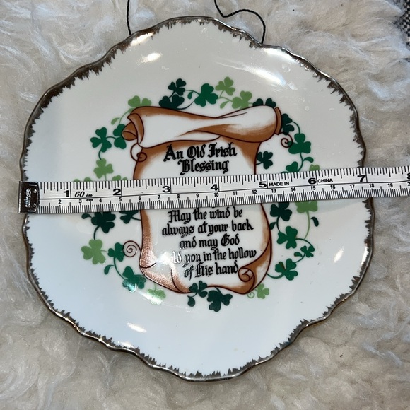 Vintage Irish Blessing Hanging Plate "May the road rise up to meet you..." - Picture 4 of 4